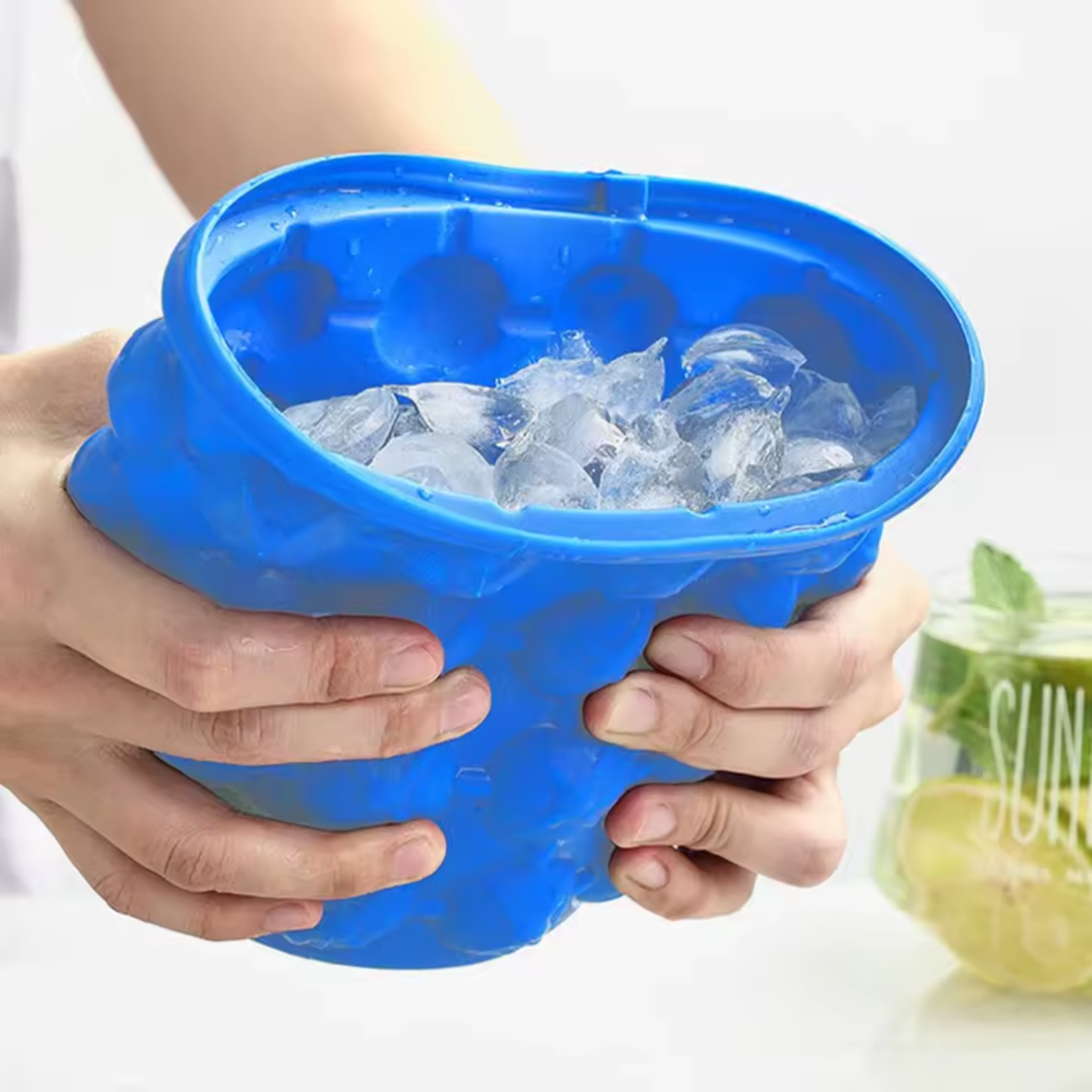 Round Barrel 3D Champagne Ice Bucket